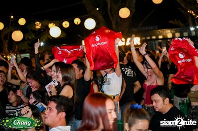 ภาพบรรยากาศงาน Chang Friend Day Fun Day presents Big Ass Live Concert ที่ Let's Bar & Bistro — photo 125
