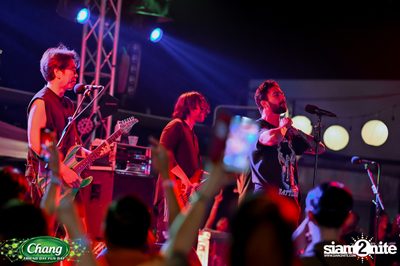 ภาพบรรยากาศงาน Chang Friend Day Fun Day presents Big Ass Live Concert ที่ Let's Bar & Bistro — photo 138