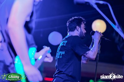 ภาพบรรยากาศงาน Chang Friend Day Fun Day presents Big Ass Live Concert ที่ Let's Bar & Bistro — photo 150