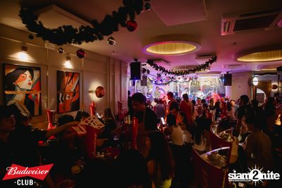ภาพบรรยากาศงาน Budweiser Club presents The Parkinson ที่ Tonic Ekkamai — photo 25
