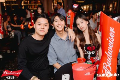 ภาพบรรยากาศงาน Budweiser Club presents The Parkinson ที่ Tonic Ekkamai — photo 26
