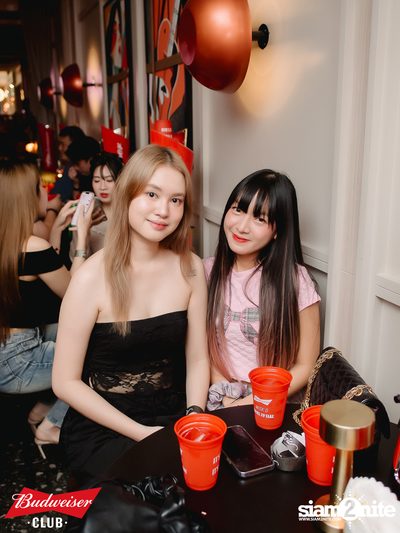 ภาพบรรยากาศงาน Budweiser Club presents The Parkinson ที่ Tonic Ekkamai — photo 31