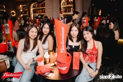 ภาพบรรยากาศงาน Budweiser Club presents The Parkinson ที่ Tonic Ekkamai — photo 34