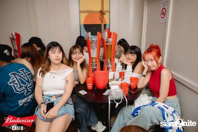 ภาพบรรยากาศงาน Budweiser Club presents The Parkinson ที่ Tonic Ekkamai — photo 69