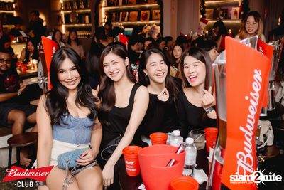 ภาพบรรยากาศงาน Budweiser Club presents The Parkinson ที่ Tonic Ekkamai — photo 72