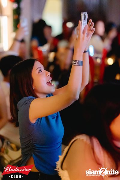 ภาพบรรยากาศงาน Budweiser Club presents The Parkinson ที่ Tonic Ekkamai — photo 104