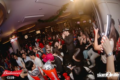 ภาพบรรยากาศงาน Budweiser Club presents The Parkinson ที่ Tonic Ekkamai — photo 125