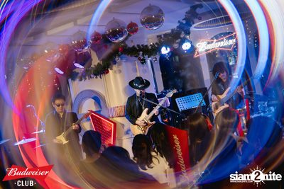ภาพบรรยากาศงาน Budweiser Club presents The Parkinson ที่ Tonic Ekkamai — photo 137