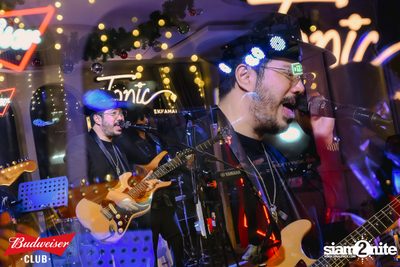 ภาพบรรยากาศงาน Budweiser Club presents The Parkinson ที่ Tonic Ekkamai — photo 144