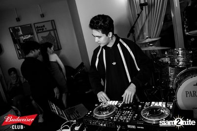 ภาพบรรยากาศงาน Budweiser Club presents The Parkinson ที่ Tonic Ekkamai — photo 178