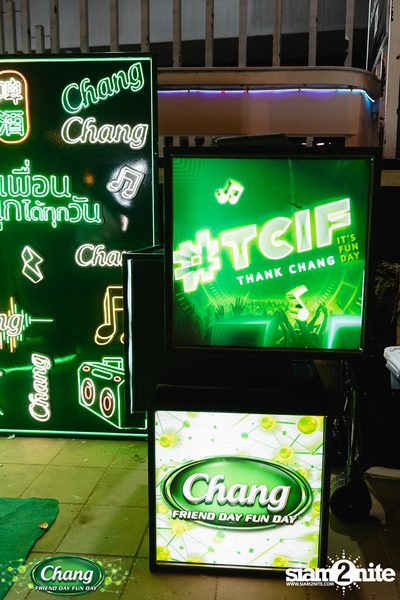 ภาพบรรยากาศงาน Chang Friend Day Fun Day presents Tilly Birds Live Concert ที่ Freedomss — photo 25