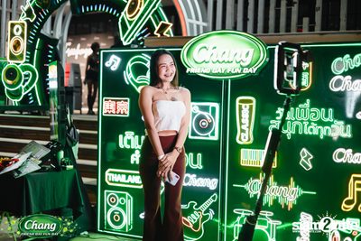 ภาพบรรยากาศงาน Chang Friend Day Fun Day presents Tilly Birds Live Concert ที่ Freedomss — photo 29