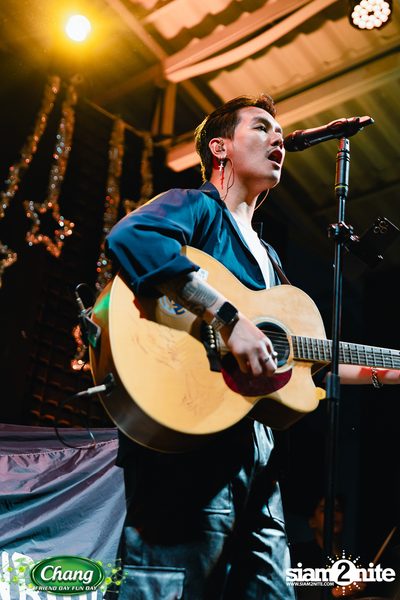 ภาพบรรยากาศงาน Chang Friend Day Fun Day presents Tilly Birds Live Concert ที่ Freedomss — photo 77