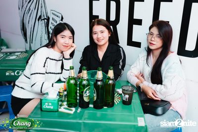 ภาพบรรยากาศงาน Chang Friend Day Fun Day presents Tilly Birds Live Concert ที่ Freedomss — photo 96