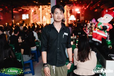 ภาพบรรยากาศงาน Chang Friend Day Fun Day presents Tilly Birds Live Concert ที่ Freedomss — photo 101