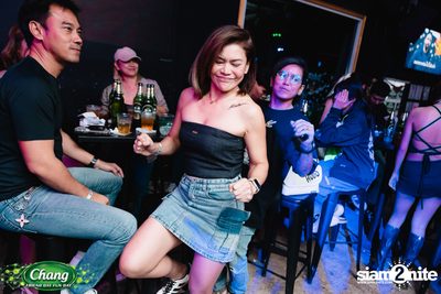ภาพบรรยากาศงาน Chang Friend Day Fun Day presents Tilly Birds Live Concert ที่ Freedomss — photo 114