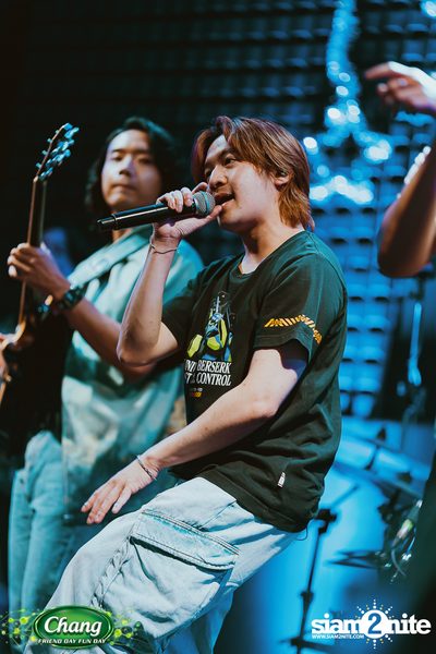 ภาพบรรยากาศงาน Chang Friend Day Fun Day presents Tilly Birds Live Concert ที่ Freedomss — photo 143