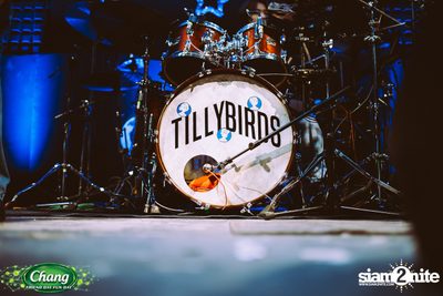 ภาพบรรยากาศงาน Chang Friend Day Fun Day presents Tilly Birds Live Concert ที่ Freedomss — photo 163