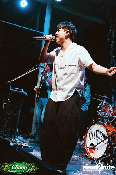 ภาพบรรยากาศงาน Chang Friend Day Fun Day presents Tilly Birds Live Concert ที่ Freedomss — photo 189