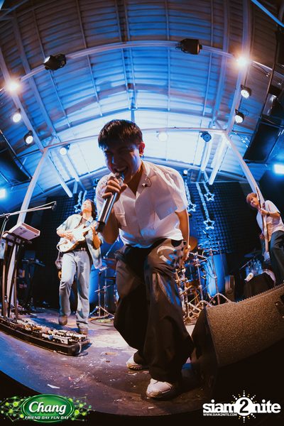 ภาพบรรยากาศงาน Chang Friend Day Fun Day presents Tilly Birds Live Concert ที่ Freedomss — photo 201