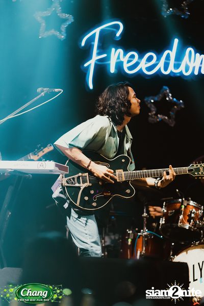 ภาพบรรยากาศงาน Chang Friend Day Fun Day presents Tilly Birds Live Concert ที่ Freedomss — photo 204