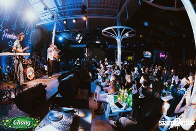 ภาพบรรยากาศงาน Chang Friend Day Fun Day presents Tilly Birds Live Concert ที่ Freedomss — photo 224