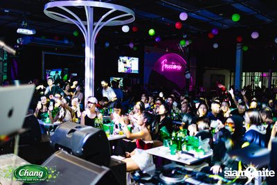 ภาพบรรยากาศงาน Chang Friend Day Fun Day presents Tilly Birds Live Concert ที่ Freedomss — photo 230