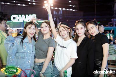 ภาพบรรยากาศงาน Chang Food Fun Friends presents Potato Concert ที่ The Street — photo 106