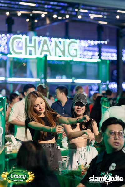 ภาพบรรยากาศงาน Chang Food Fun Friends presents Potato Concert ที่ The Street — photo 119