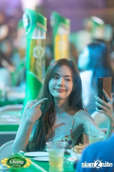 ภาพบรรยากาศงาน Chang Food Fun Friends presents Oat Pramote Concert ที่ The Street — photo 31