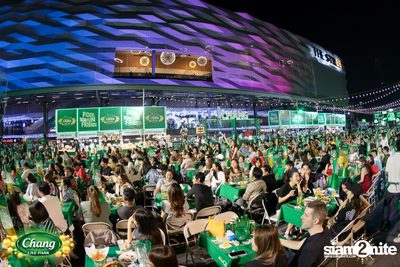 ภาพบรรยากาศงาน Chang Food Fun Friends presents Oat Pramote Concert ที่ The Street — photo 48
