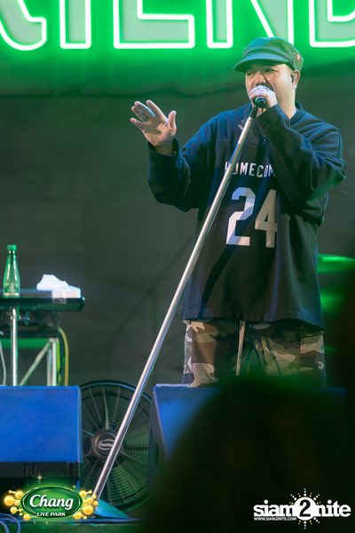 ภาพบรรยากาศงาน Chang Food Fun Friends presents Oat Pramote Concert ที่ The Street — photo 58