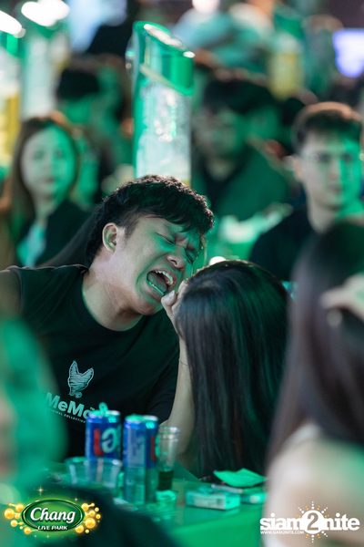 ภาพบรรยากาศงาน Chang Food Fun Friends presents Oat Pramote Concert ที่ The Street — photo 77