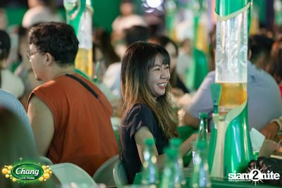 ภาพบรรยากาศงาน Chang Food Fun Friends presents Oat Pramote Concert ที่ The Street — photo 93