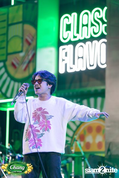 ภาพบรรยากาศงาน Chang Food Fun Friends presents Oat Pramote Concert ที่ The Street — photo 94