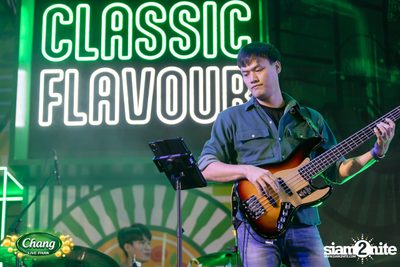 ภาพบรรยากาศงาน Chang Food Fun Friends presents Oat Pramote Concert ที่ The Street — photo 99