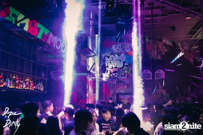 Jam ft. Boy Lomosonic and WAII at Dope & Dirty — photo 51