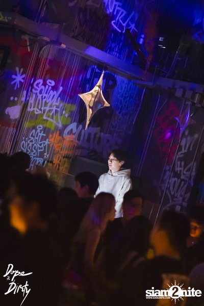 Jam ft. Chin Chinawut and Ploychompoo at Dope & Dirty — photo 9