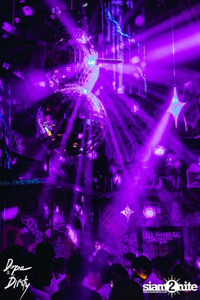 Jam ft. Chin Chinawut and Ploychompoo at Dope & Dirty — photo 12