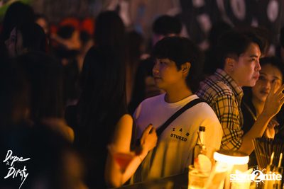 Jam ft. Chin Chinawut and Ploychompoo at Dope & Dirty — photo 32