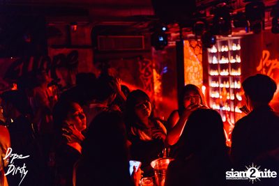 Jam ft. Chin Chinawut and Ploychompoo at Dope & Dirty — photo 43