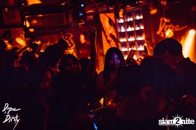 Jam ft. Chin Chinawut and Ploychompoo at Dope & Dirty — photo 44