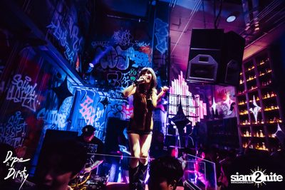Jam ft. Chin Chinawut and Ploychompoo at Dope & Dirty — photo 61
