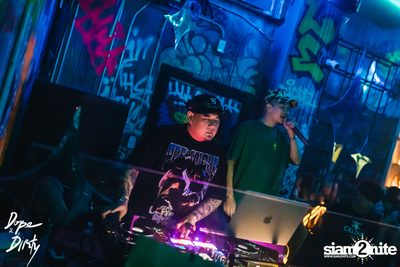 Jam ft. Chin Chinawut and Ploychompoo at Dope & Dirty — photo 124