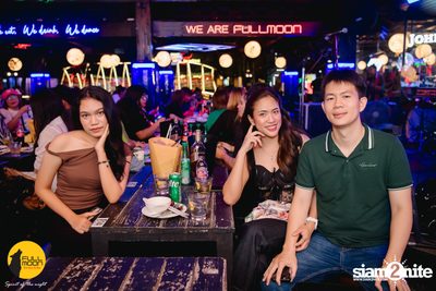 Joey Phuwasit mini-concert at Fullmoon Terrace & Bar — photo 51