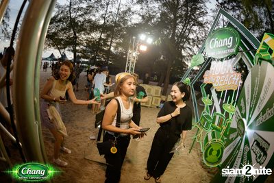 Rock On The Beach 2025 at Laem Charoen Beach Rayong — photo 66