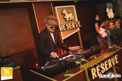 ภาพบรรยากาศ Reserve Night with Burin Boonvisut ที่ Glur Ari — photo 63
