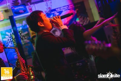 ภาพบรรยากาศ Reserve Night with Burin Boonvisut ที่ Glur Ari — photo 103