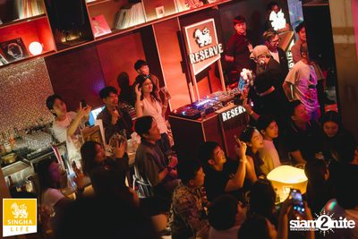 ภาพบรรยากาศ Reserve Night with Burin Boonvisut ที่ Glur Ari — photo 144