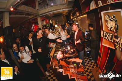 ภาพบรรยากาศ Reserve Night with Burin Boonvisut ที่ Glur Ari — photo 151